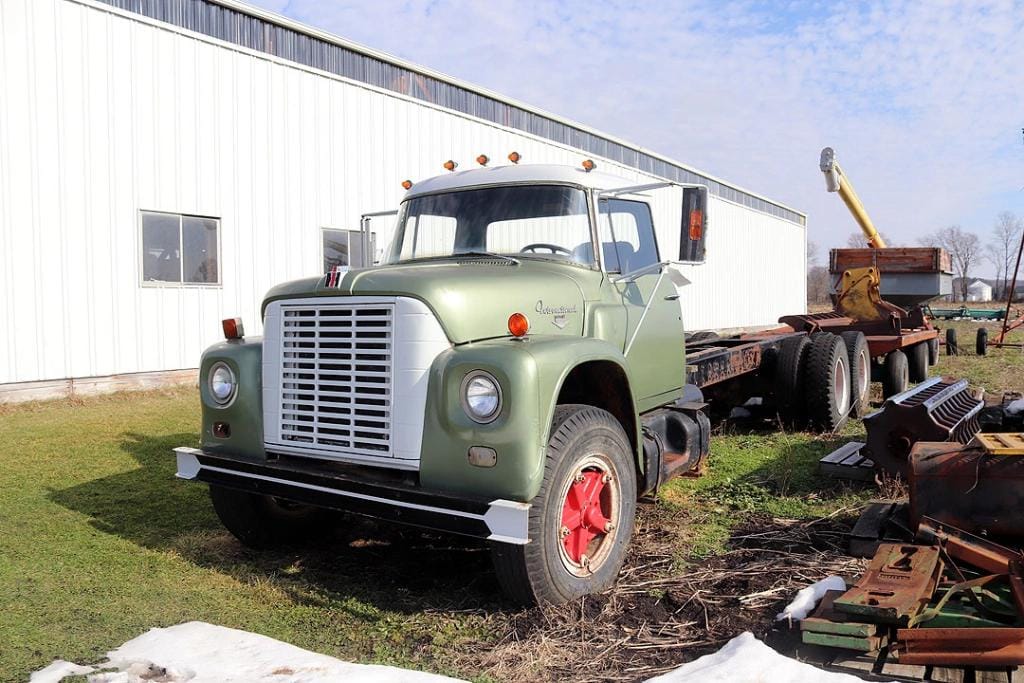 Main image International Loadstar 1600