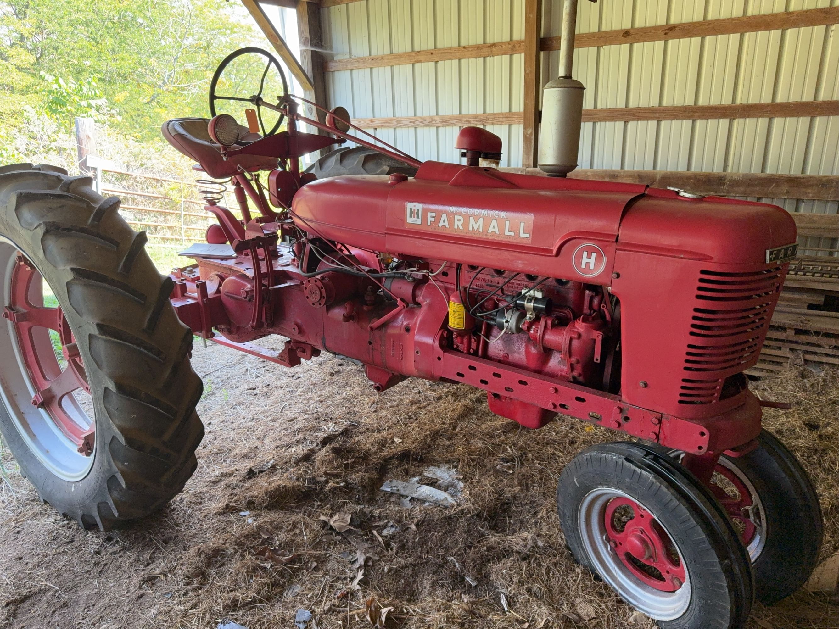 1947 Farmall H Equipment Image0