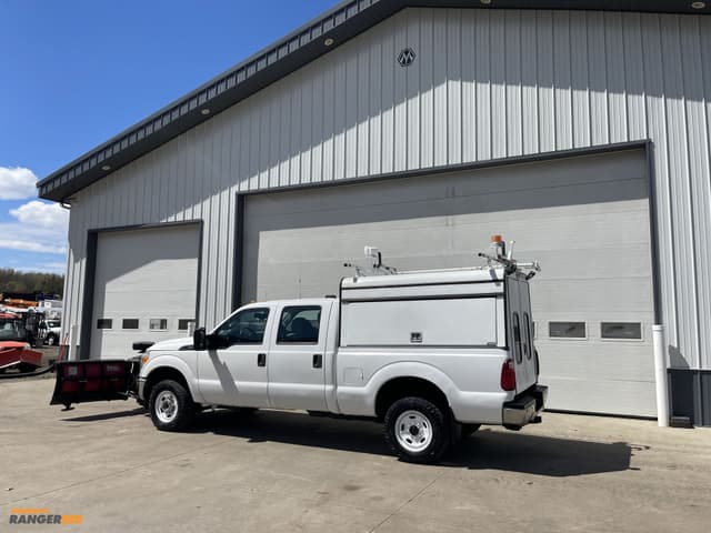 Image of Ford F-250 equipment image 4