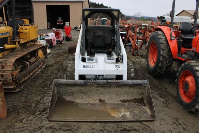Image of Bobcat S130 equipment image 1