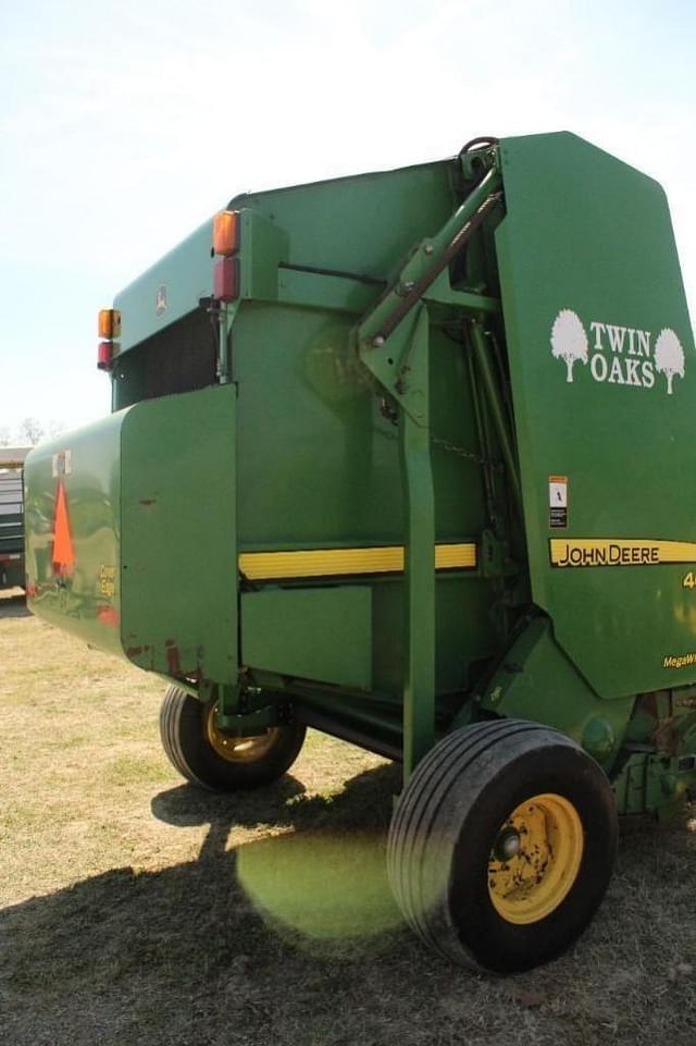 Image of John Deere 468  equipment image 2