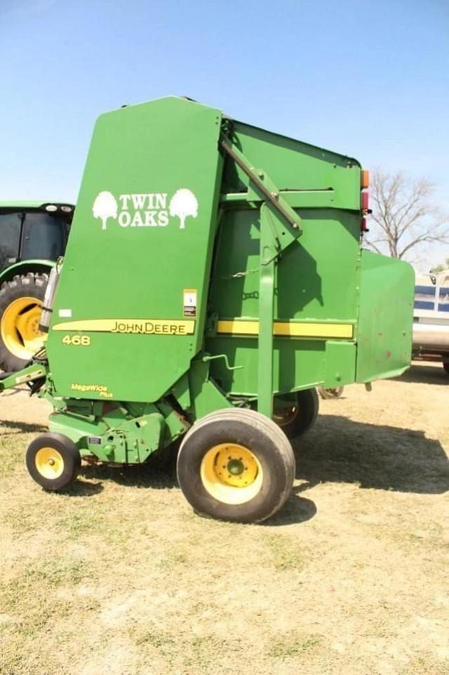 Image of John Deere 468  equipment image 4
