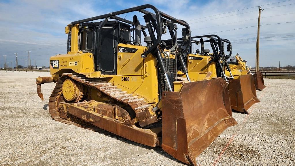 Image of Caterpillar D6T XL Primary image