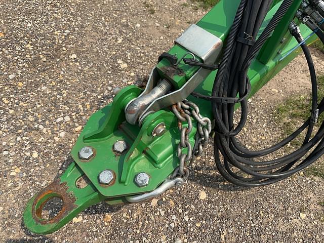 Image of John Deere 2730 equipment image 2