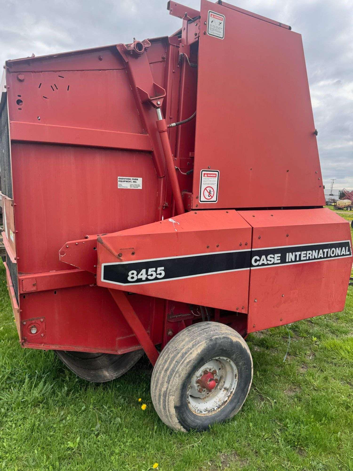 Main image Case IH 8455