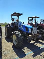 2006 New Holland TL100A Equipment Image0