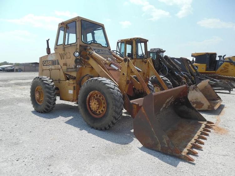 Case W18 Equipment Image0