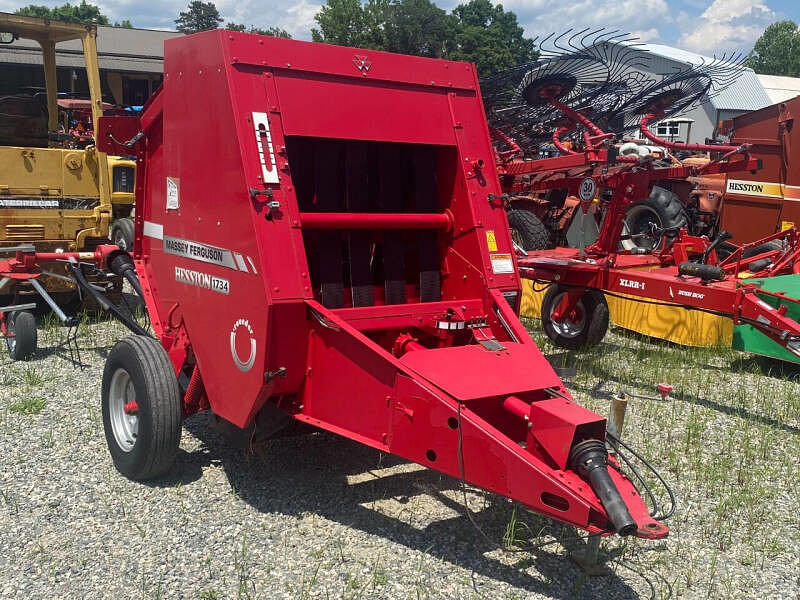 Image of Massey Ferguson Hesston 1734 Primary image