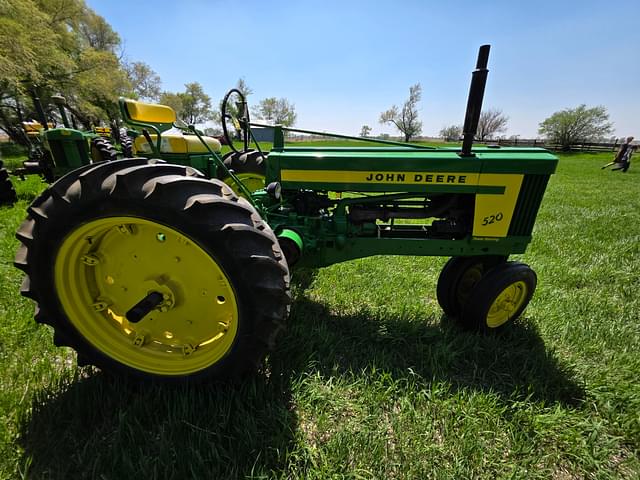 Image of John Deere 520 equipment image 4