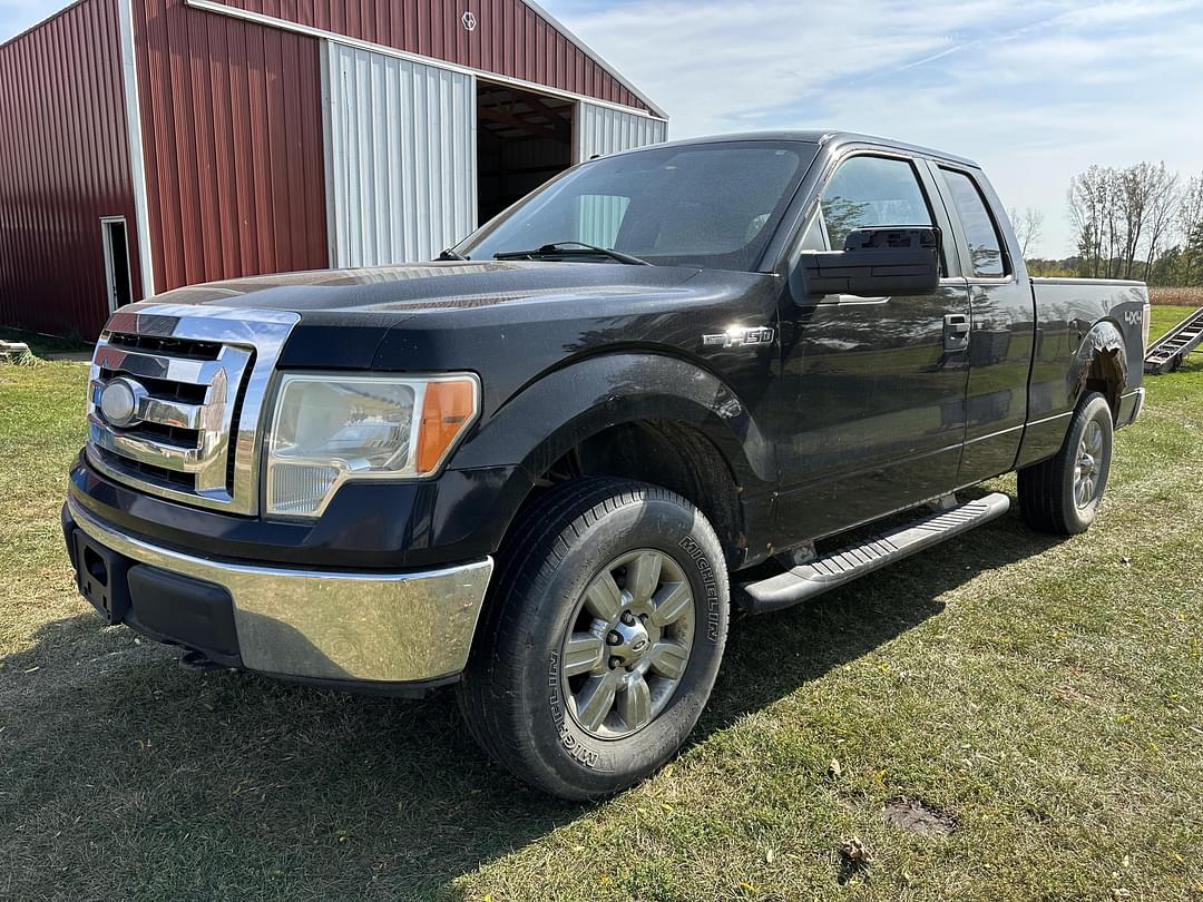 Image of Ford F-150 Primary image