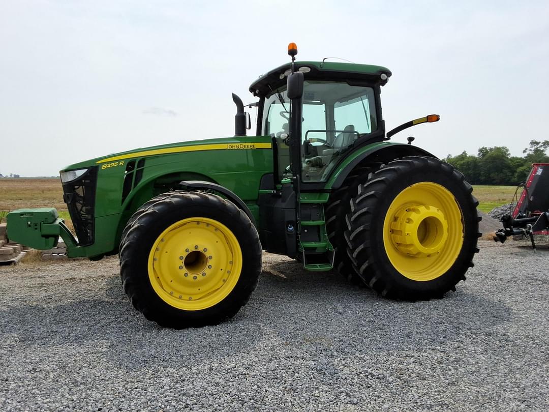 Image of John Deere 8295R Primary image