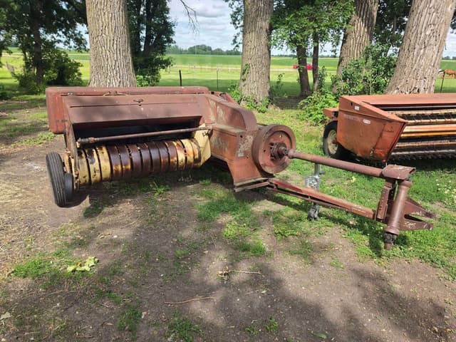 Image of New Holland 68 equipment image 2