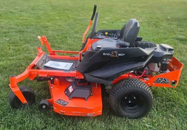 Image of Bad Boy MZ Magnum equipment image 1