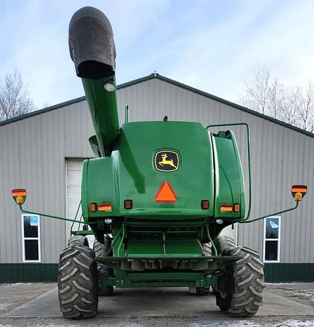Image of John Deere 9760 STS equipment image 3