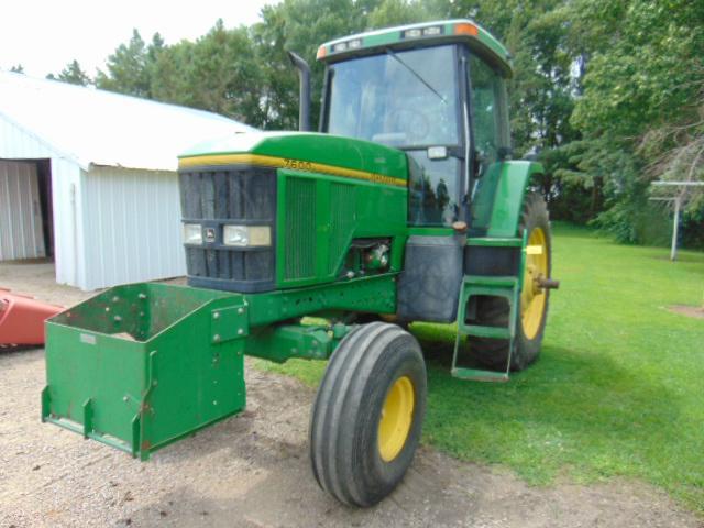 Image of John Deere 7600 Primary image