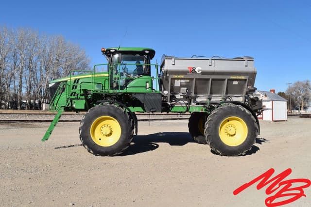 Image of John Deere R4038 equipment image 4