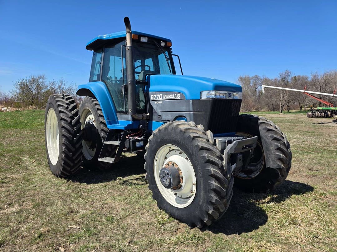Image of New Holland 8770 Primary image