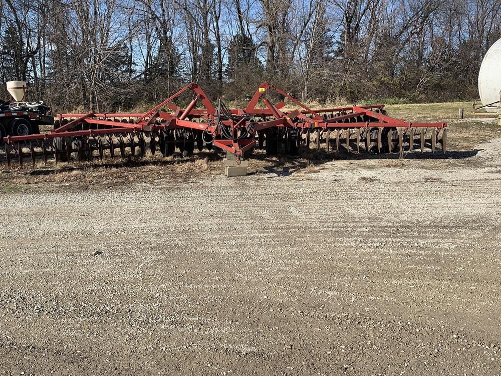 Main image International Harvester 490