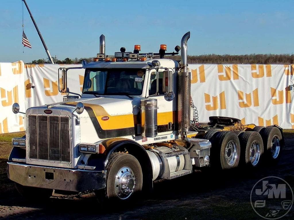 Image of Peterbilt 379 Primary image