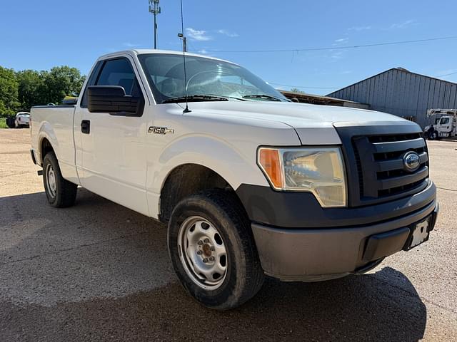 Image of Ford F-150 equipment image 2