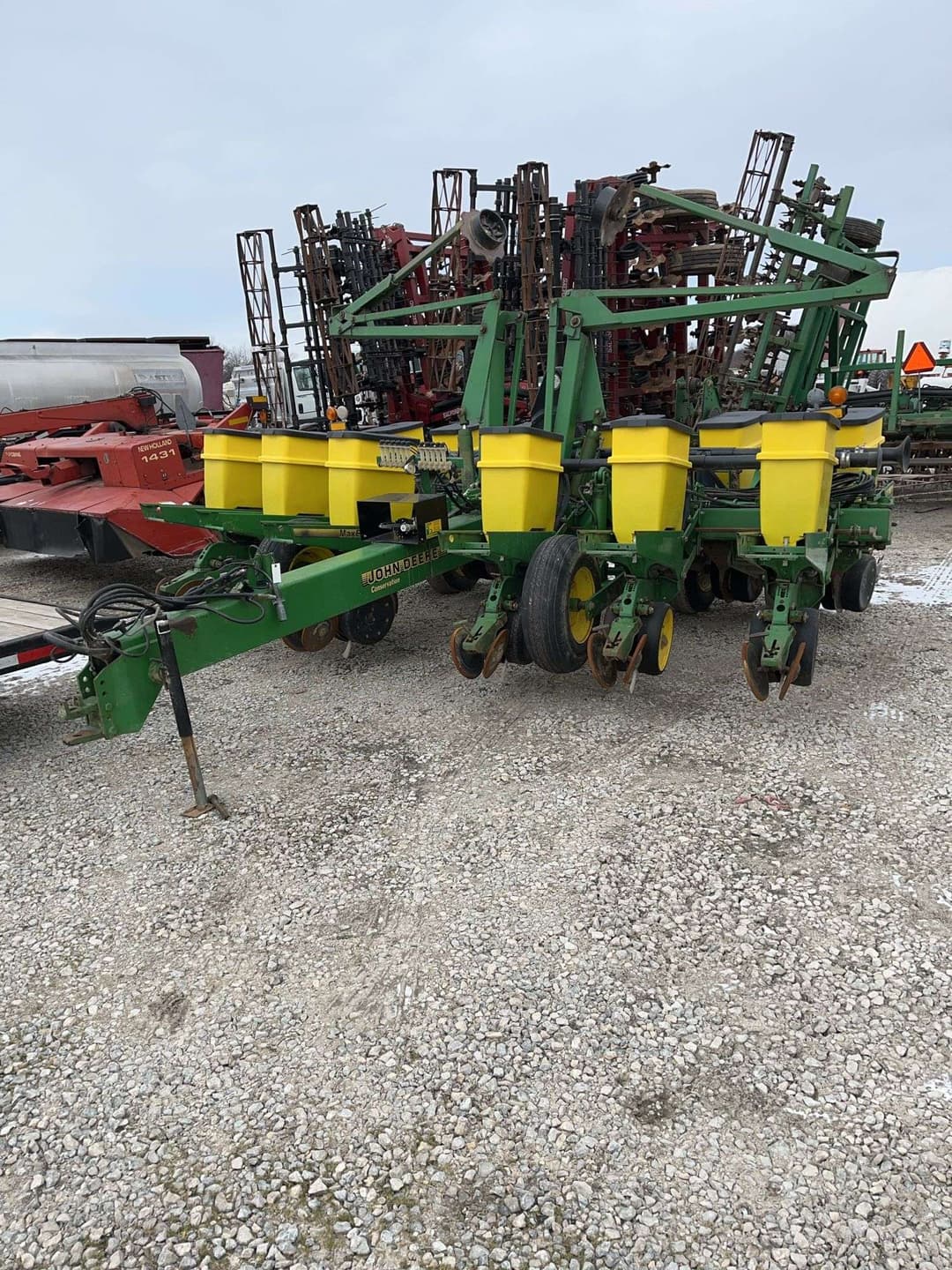 Image of John Deere 1760 Primary image