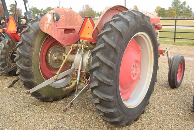 Image of Massey Ferguson 50 equipment image 2