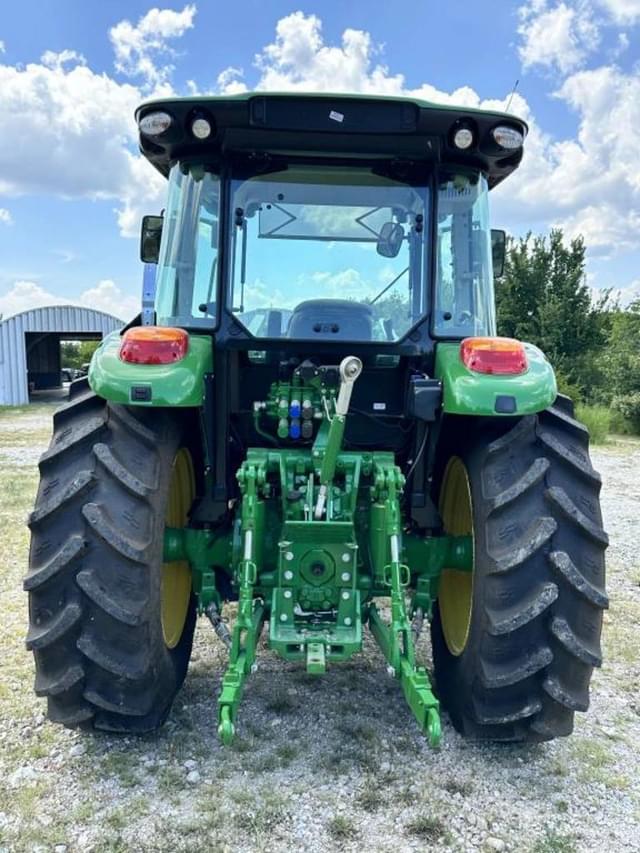 Image of John Deere 5120M equipment image 3