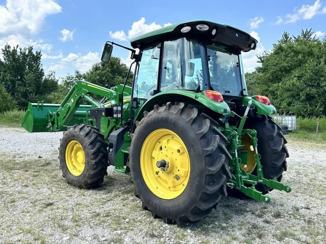 Image of John Deere 5120M equipment image 2