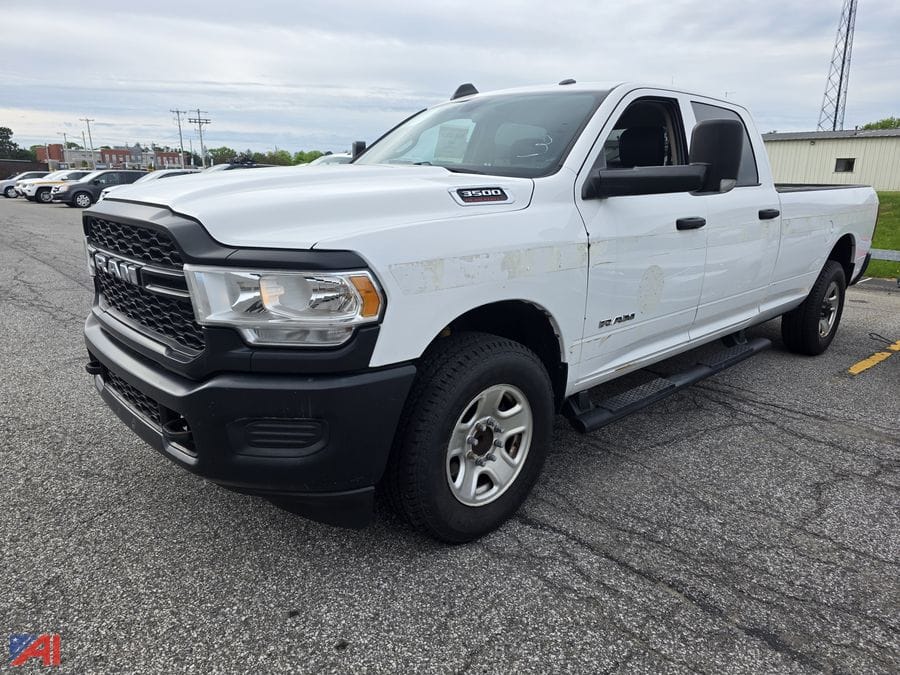 2019 Dodge Ram 3500 Equipment Image0
