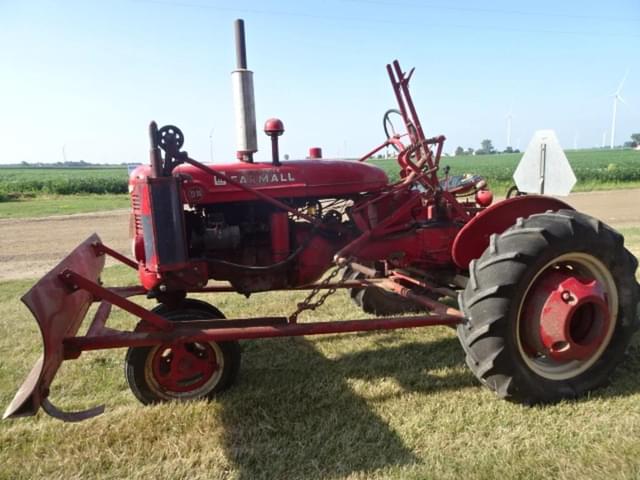 Image of Farmall BN equipment image 3