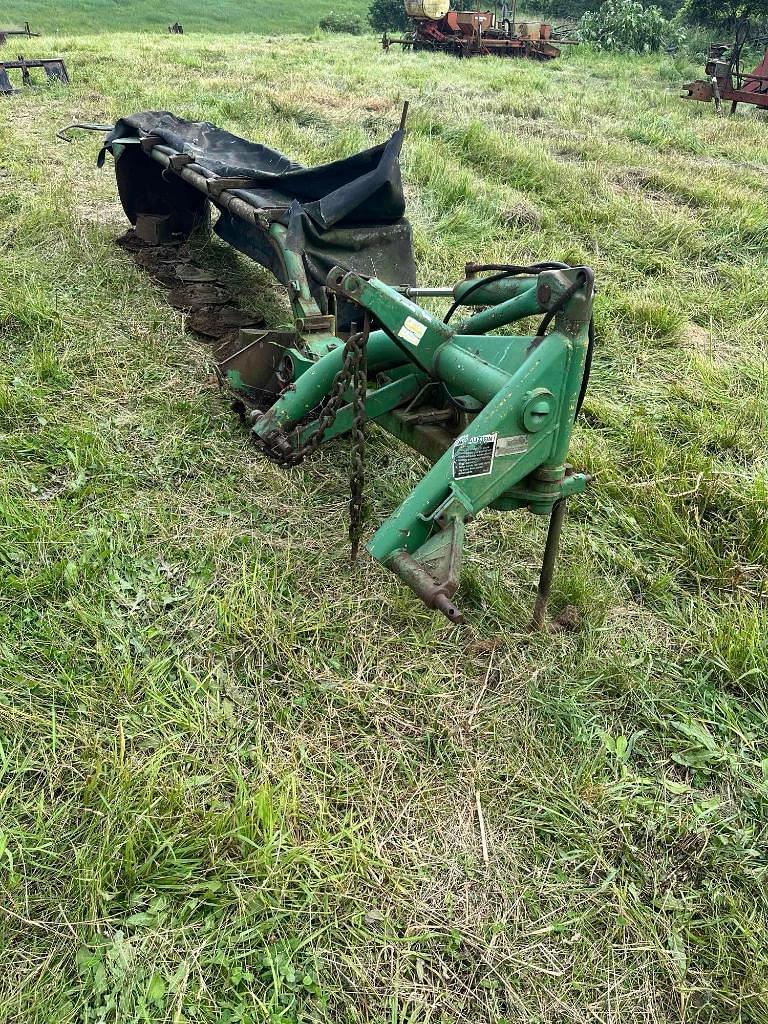 Image of John Deere 270 Primary image
