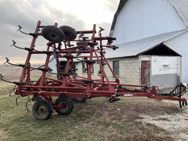 Image of Case IH 4800 equipment image 3