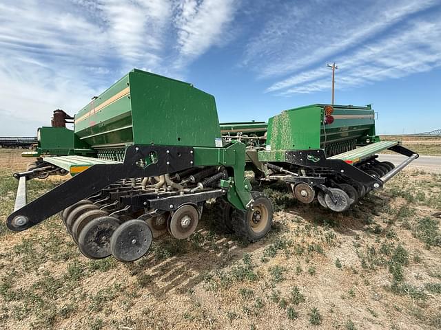 Image of Great Plains 3S-3000HD equipment image 1