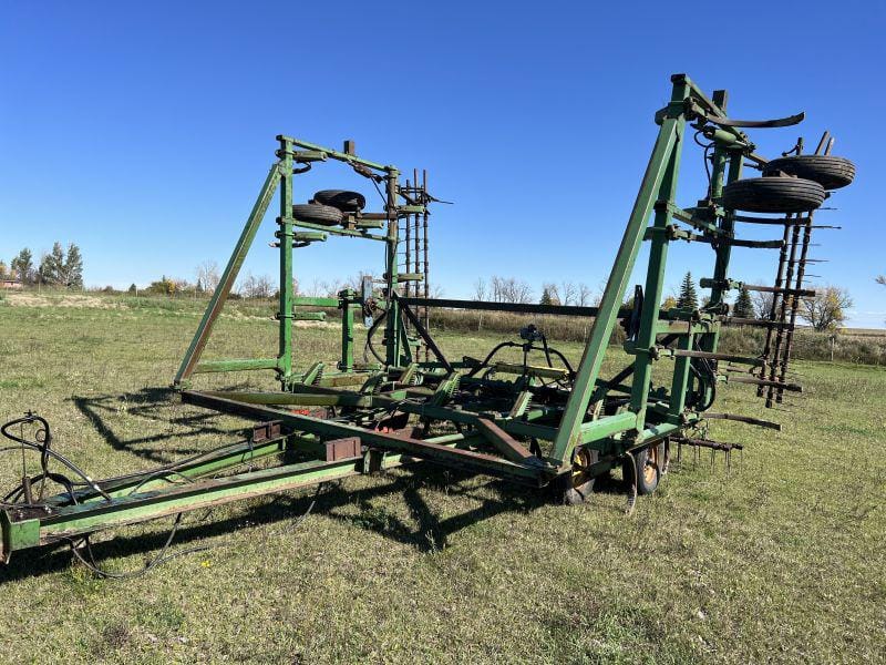 Main image John Deere 1610
