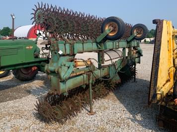 Main image John Deere 400