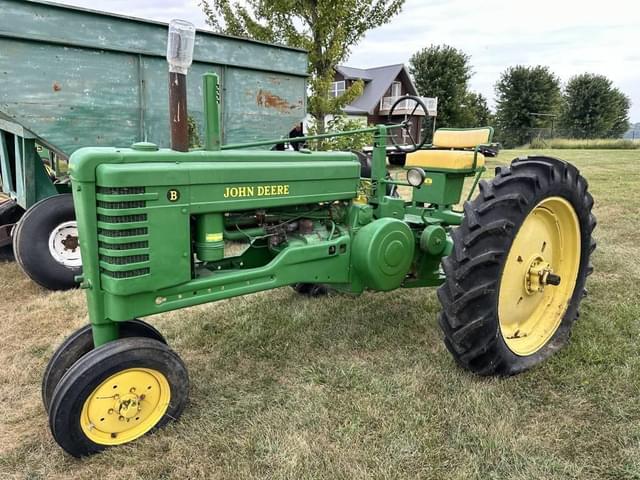 Image of John Deere B equipment image 2