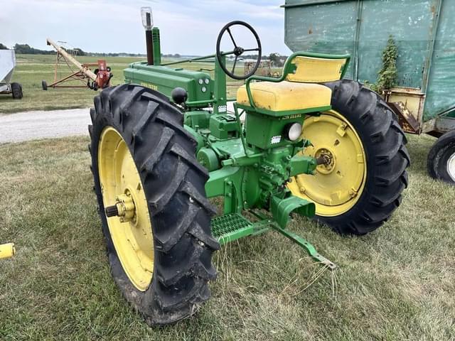 Image of John Deere B equipment image 3