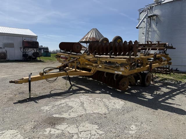 Image of Landoll 876 equipment image 2