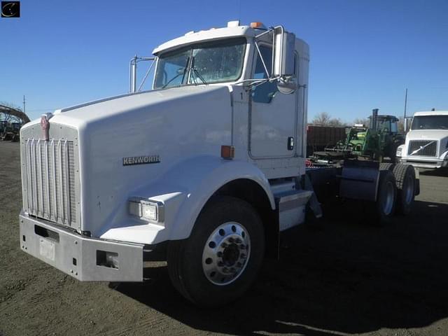 Image of Kenworth T800 equipment image 2