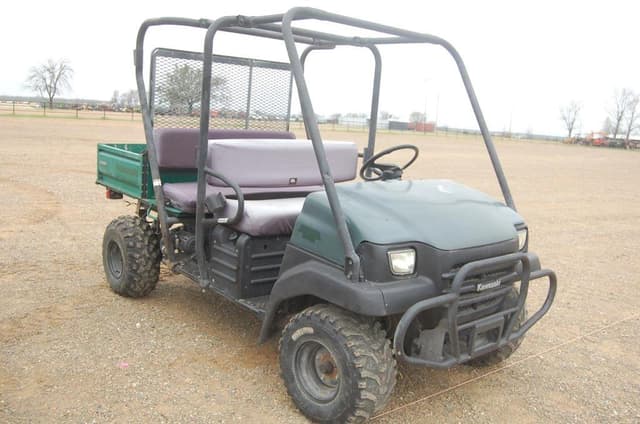 Image of Kawasaki Mule 3010 equipment image 3