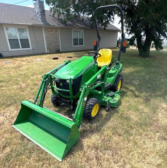 Image of John Deere 1023E equipment image 3
