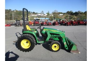 Main image John Deere 3025E