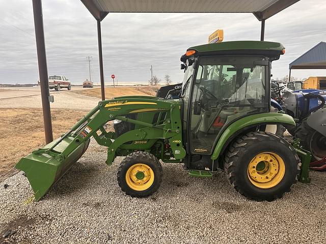 Image of John Deere 3033R equipment image 1