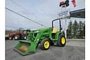 John Deere 3033R Image