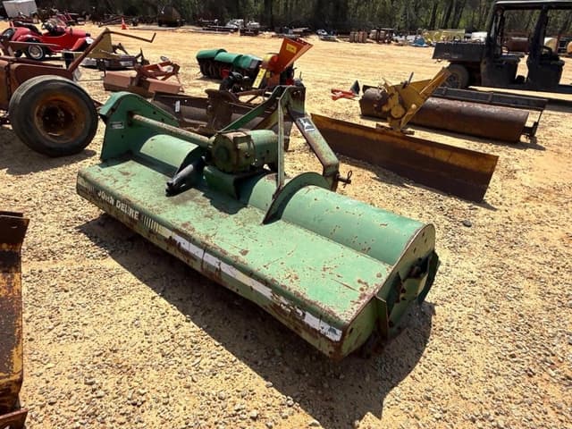 Image of John Deere 370 equipment image 3