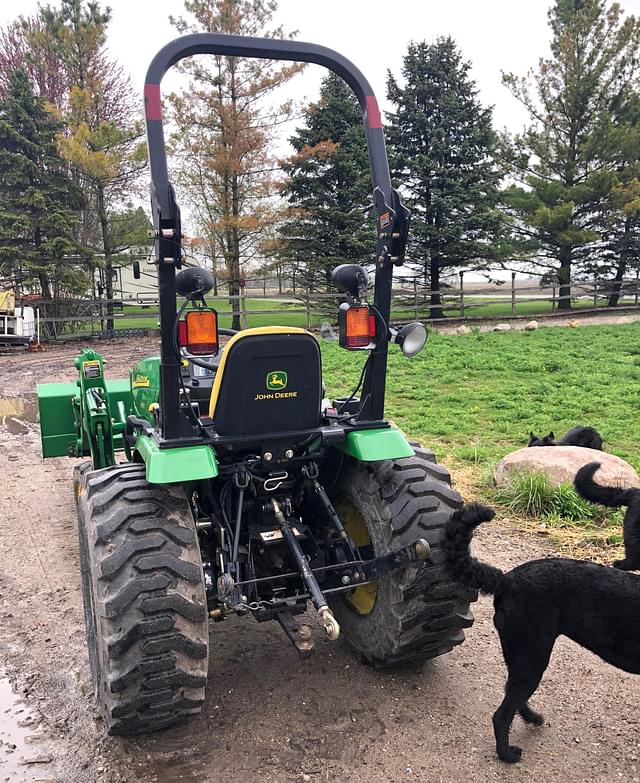 Image of John Deere 2520 equipment image 3