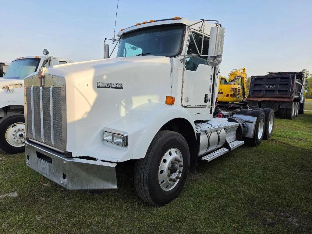 Image of Kenworth T800 Primary image