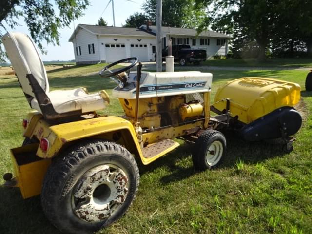 Image of Cub Cadet 127 equipment image 1