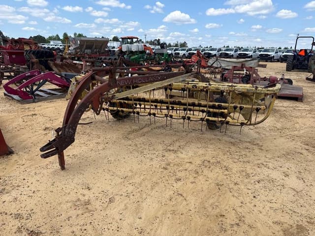 Image of New Holland 256 equipment image 1