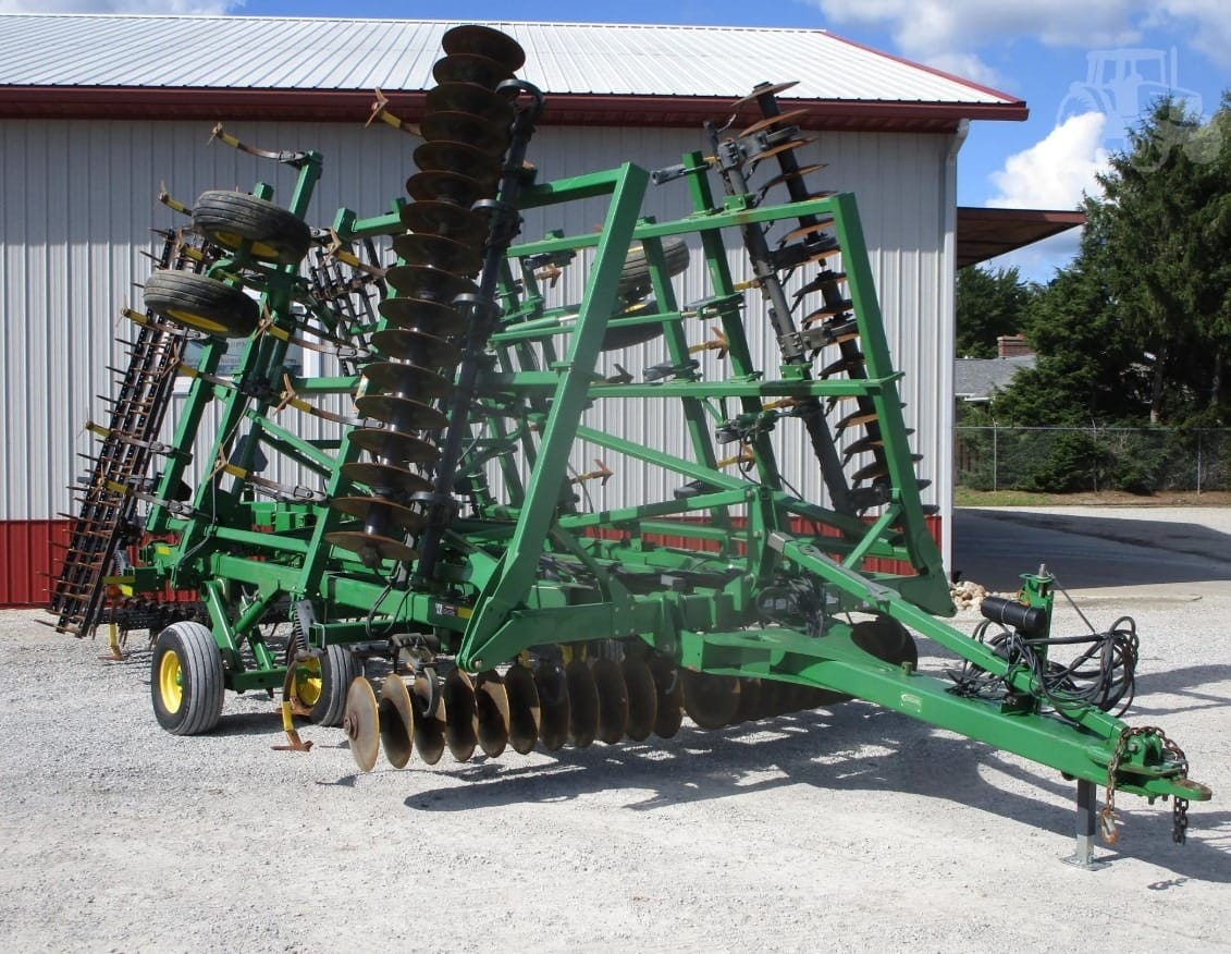 2008 John Deere 2310 Equipment Image0